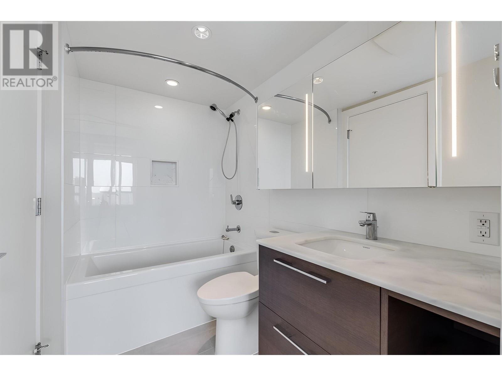 1702 570 Emerson Street, Coquitlam, British Columbia  V3J 0G3 - Photo 6 - R2964220