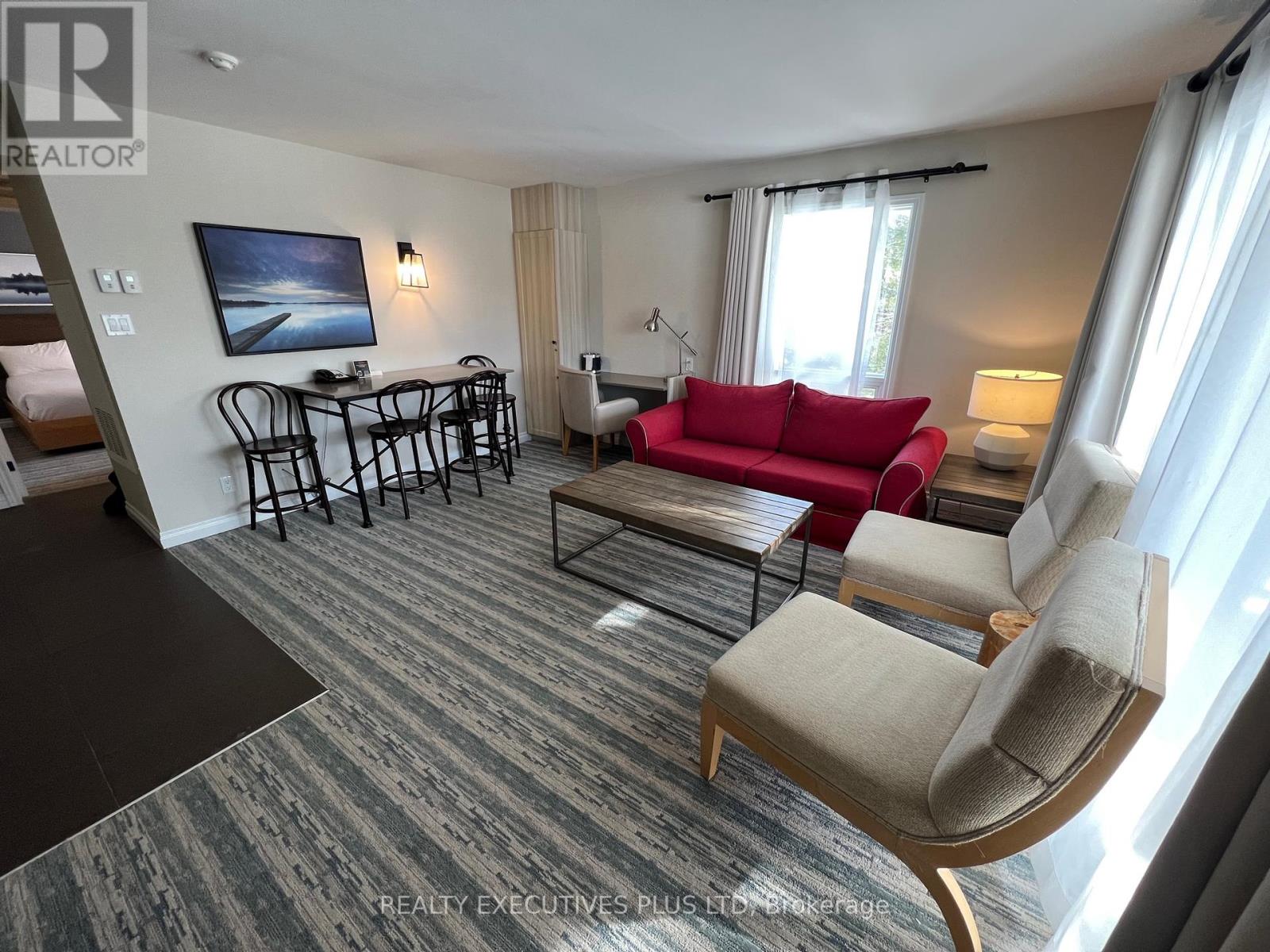 54-203 - 1235 Deerhurst Drive, Huntsville (Chaffey), Ontario  P1H 2E8 - Photo 4 - X11960313