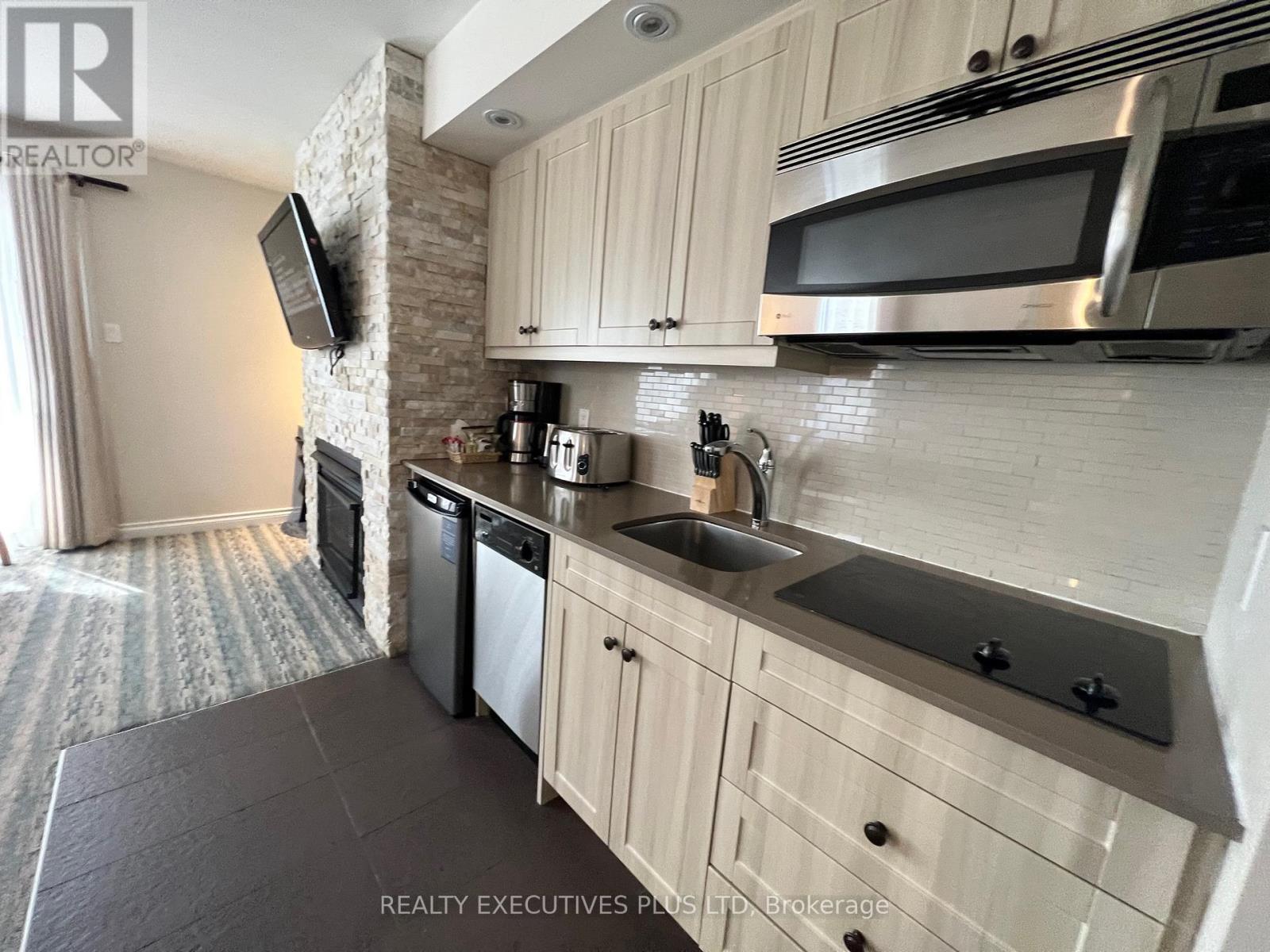 54-203 - 1235 Deerhurst Drive, Huntsville (Chaffey), Ontario  P1H 2E8 - Photo 8 - X11960313