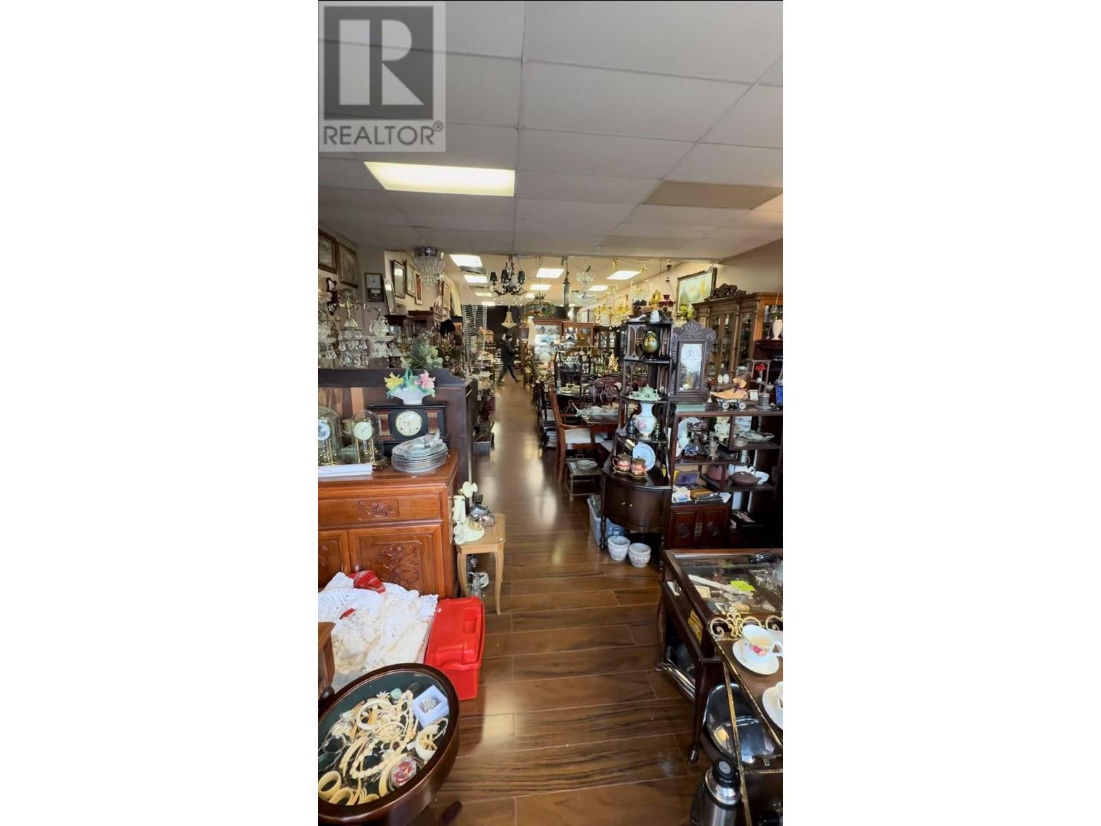 Listing Picture 6 of 25 : 5 11600 BRIDGEPORT ROAD, Richmond / 烈治文 - 魯藝地產 Yvonne Lu Group - MLS Medallion Club Member