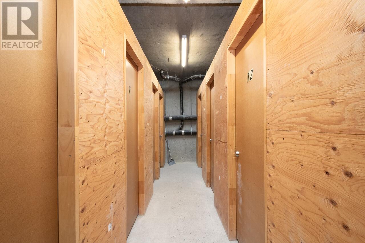 Listing Picture 20 of 21 : 206 688 E 56TH AVENUE, Vancouver / 溫哥華 - 魯藝地產 Yvonne Lu Group - MLS Medallion Club Member