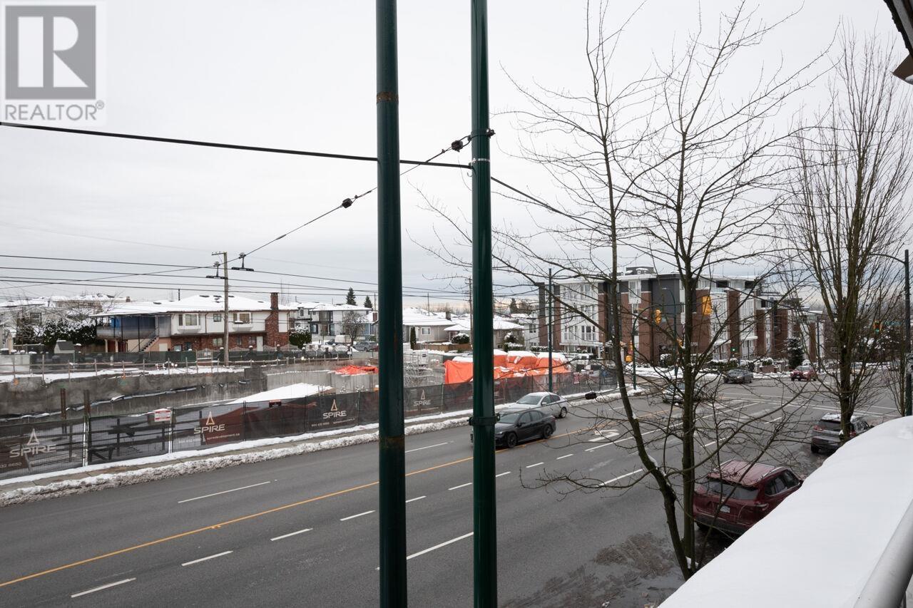 Listing Picture 11 of 21 : 206 688 E 56TH AVENUE, Vancouver / 溫哥華 - 魯藝地產 Yvonne Lu Group - MLS Medallion Club Member