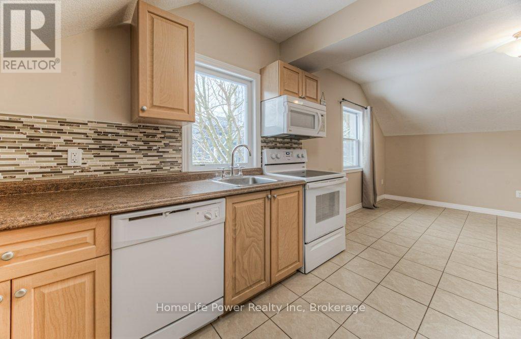 67 Wellington Street N, Kitchener, Ontario  N2H 5J5 - Photo 23 - X11960382