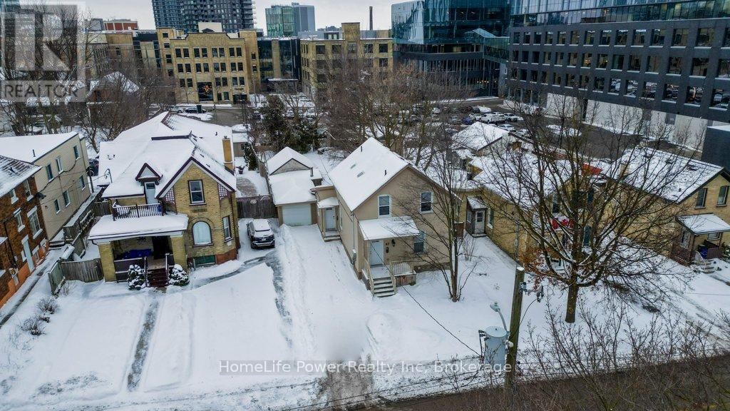 67 Wellington Street N, Kitchener, Ontario  N2H 5J5 - Photo 36 - X11960382