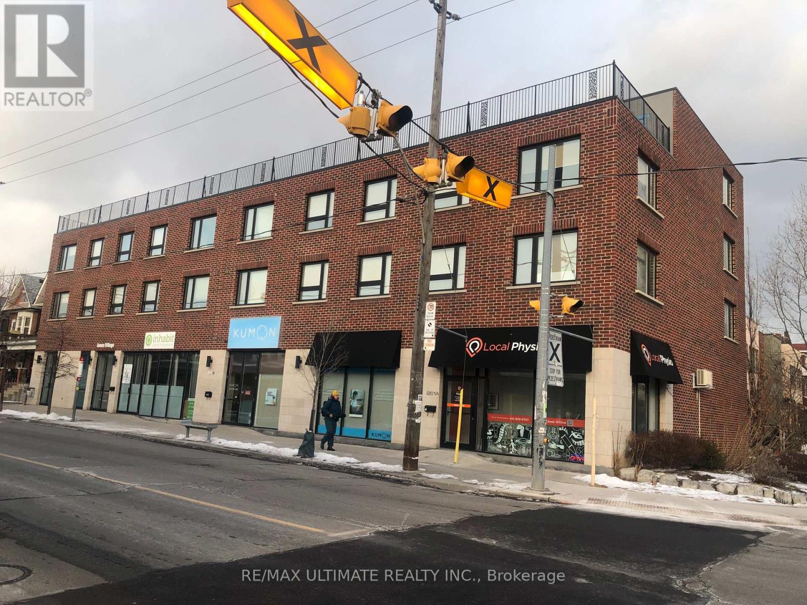 255 Christie Street, Toronto, Ontario  M6G 3B9 - Photo 11 - C11960357