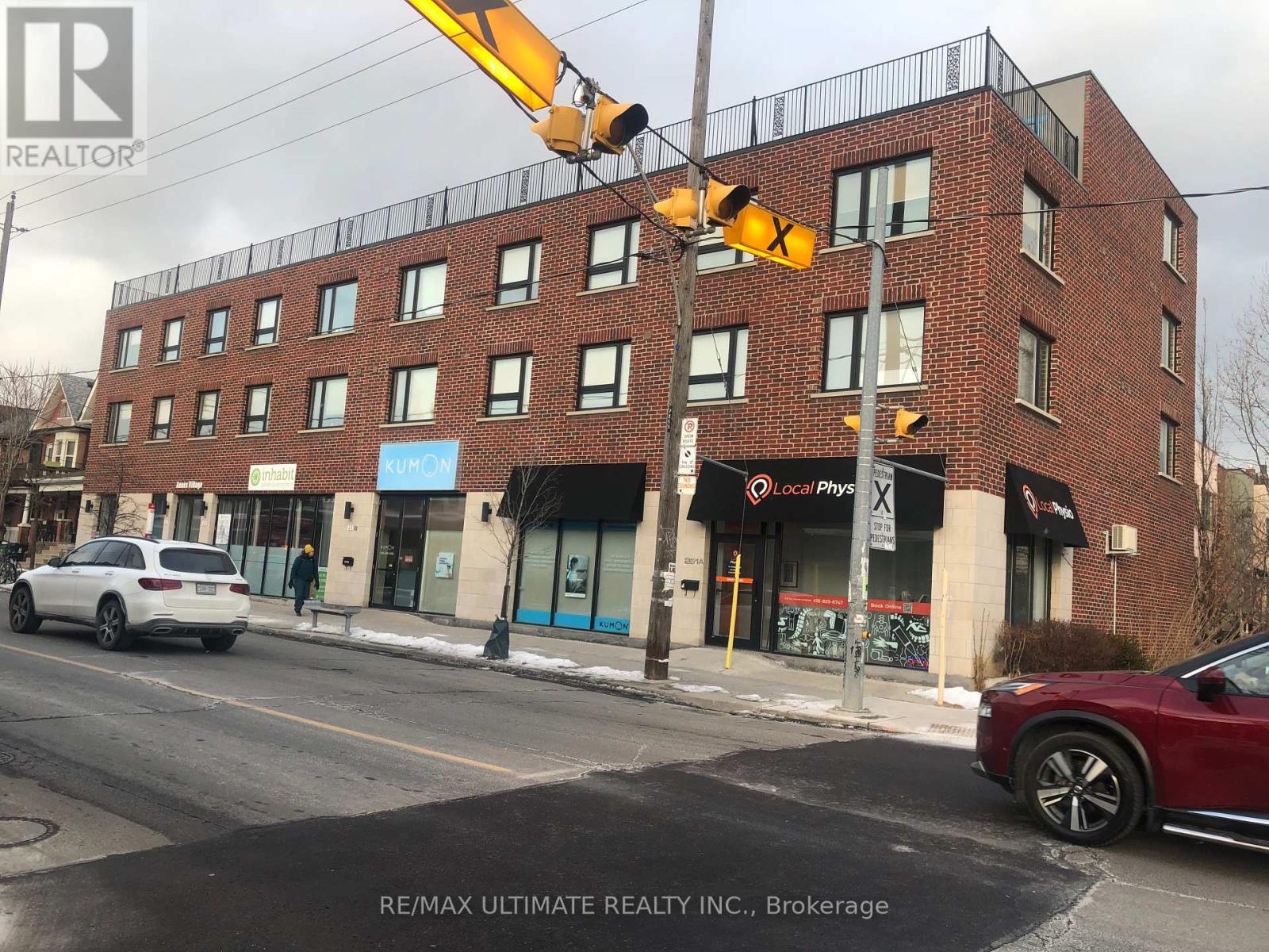 255 Christie Street, Toronto, Ontario  M6G 3B9 - Photo 9 - C11960357
