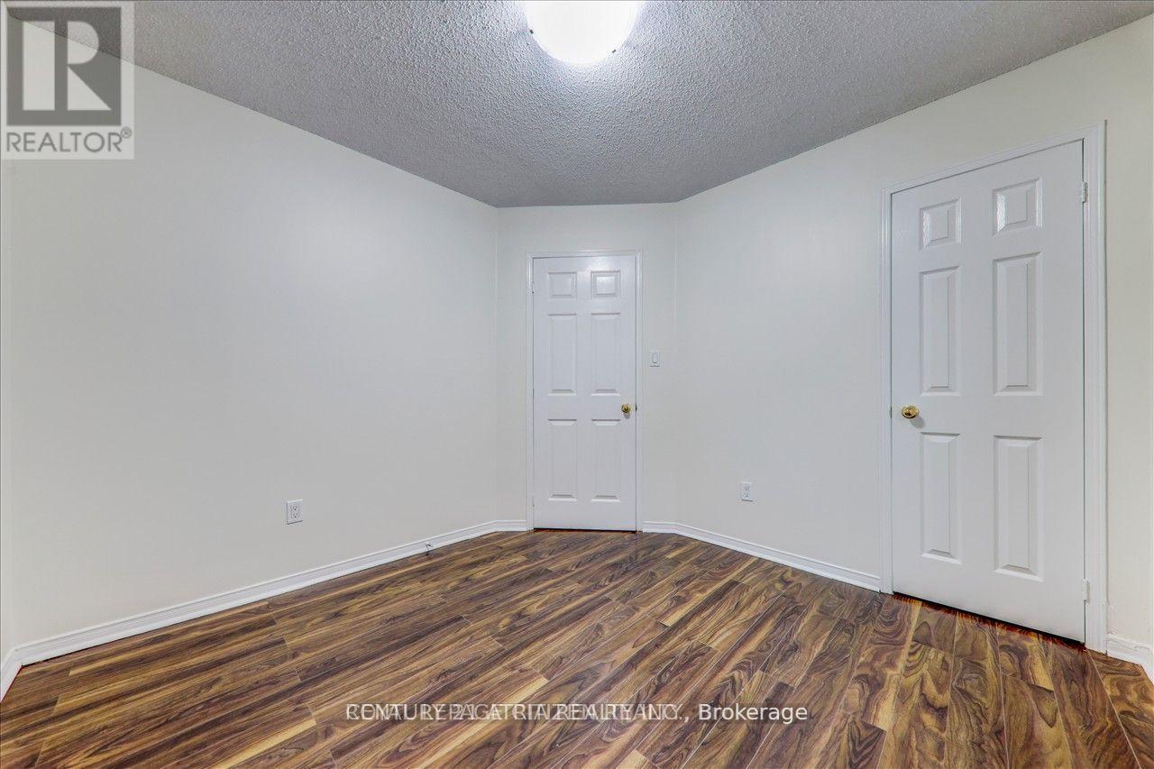 Upper - 24 Holloway Road, Markham (Cedarwood), Ontario  L3S 4P2 - Photo 24 - N11960417