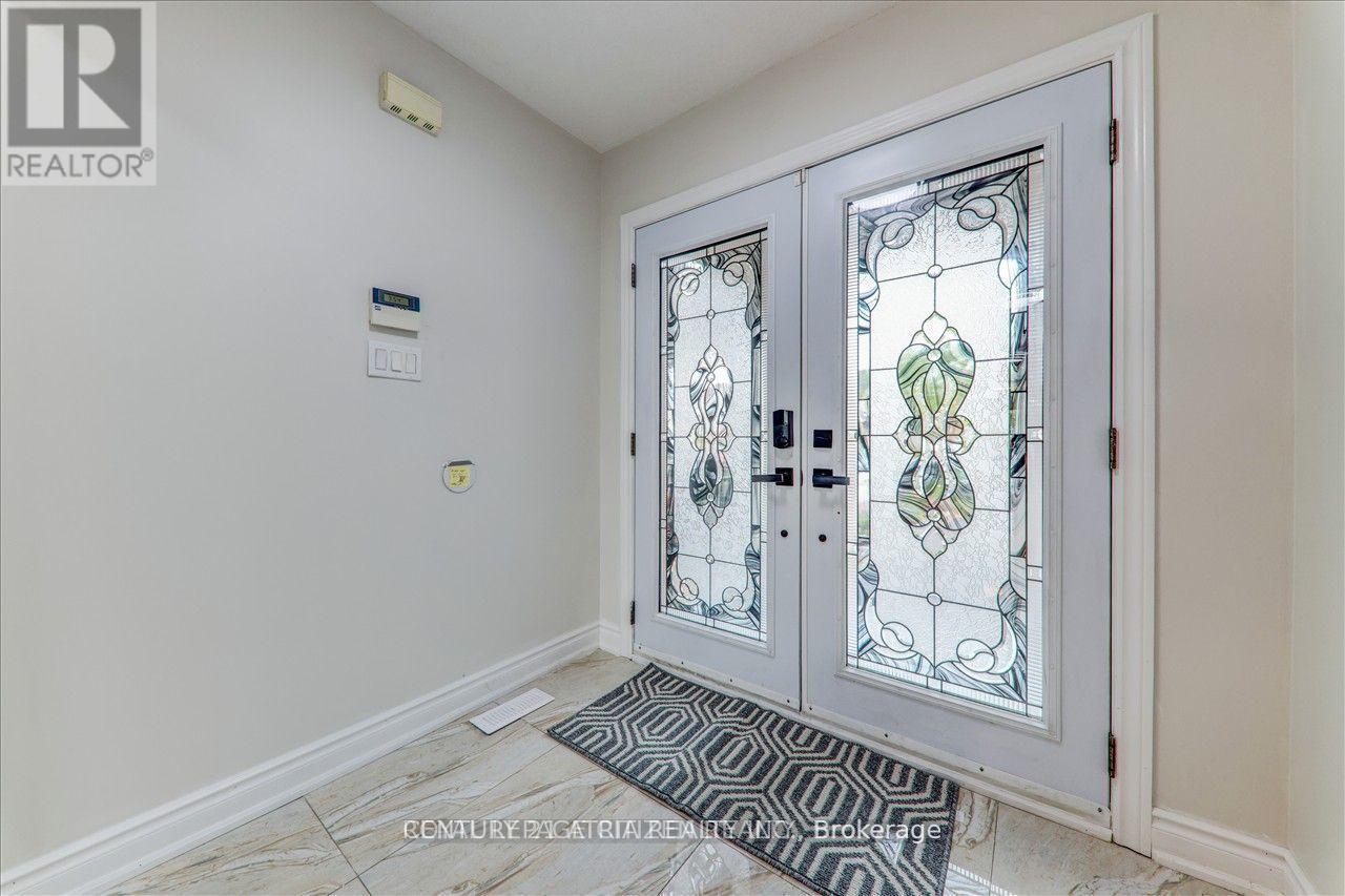 Upper - 24 Holloway Road, Markham (Cedarwood), Ontario  L3S 4P2 - Photo 5 - N11960417
