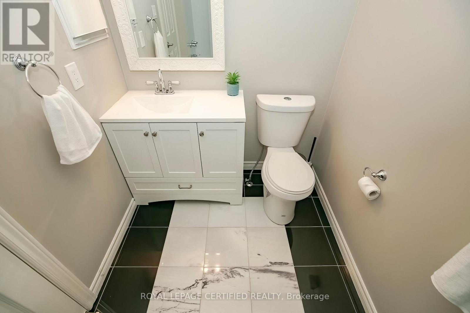 70 - 6950 Tenth Line W, Mississauga, Ontario  L5N 6Y1 - Photo 28 - W11960340