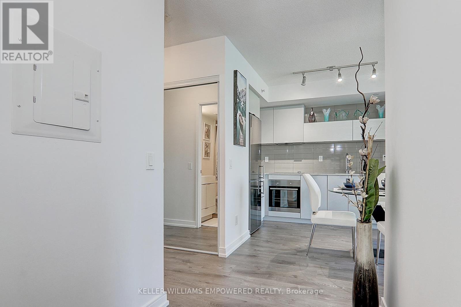 1503 - 20 Thomas Riley Road, Toronto, Ontario  M9B 1B3 - Photo 17 - W11960390