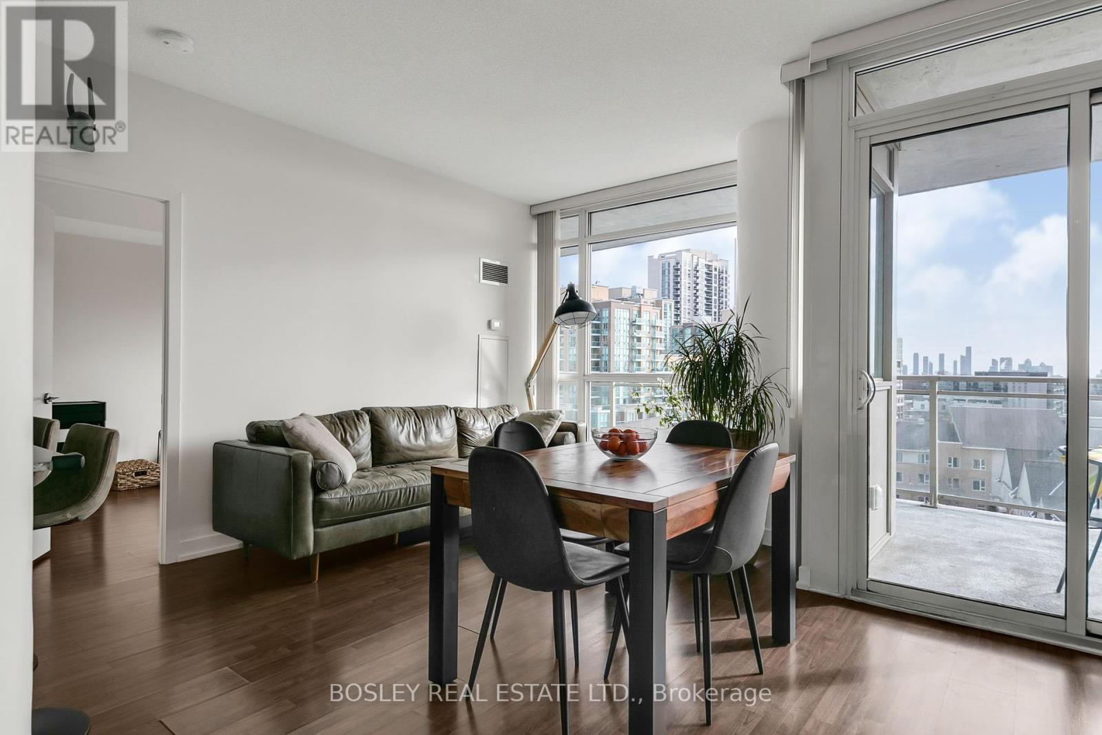 608 - 5101 Dundas Street W, Toronto (Islington-City Centre West), Ontario  M9A 1C1 - Photo 7 - W11960425