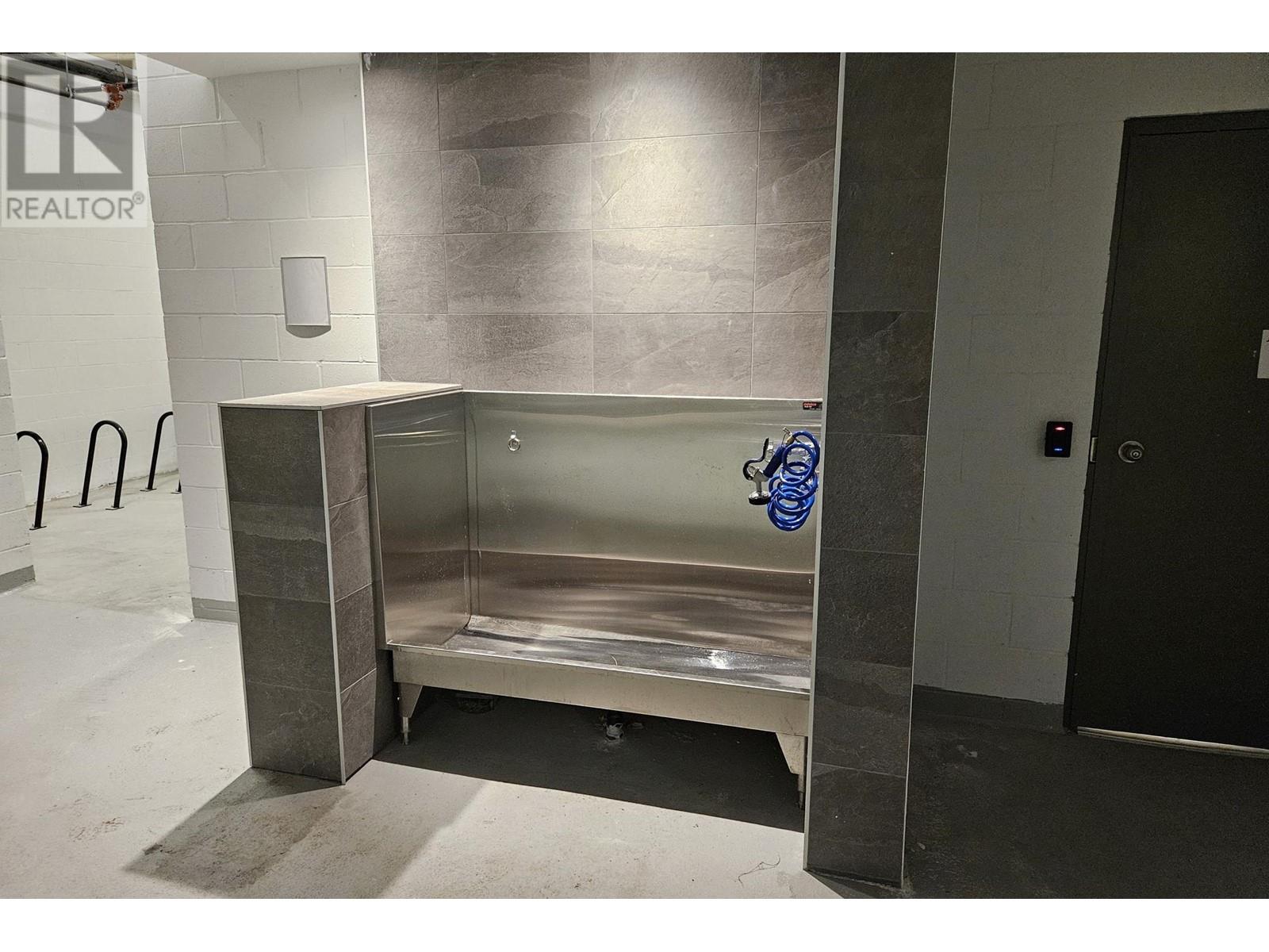 1004 2375 Emery Court, North Vancouver, British Columbia  V7J 0E9 - Photo 39 - R2959530