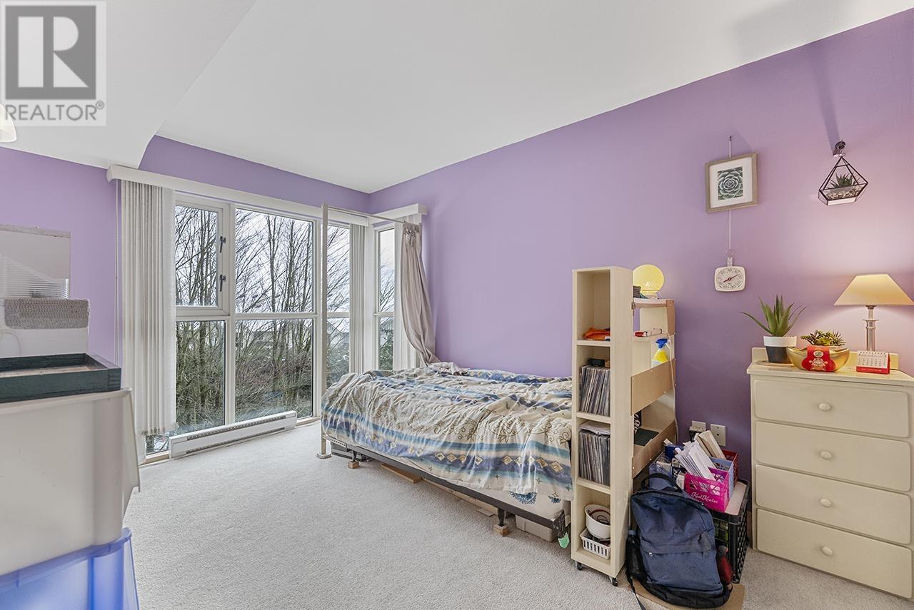 Listing Picture 10 of 21 : 305 2733 CHANDLERY PLACE, Vancouver / 溫哥華 - 魯藝地產 Yvonne Lu Group - MLS Medallion Club Member