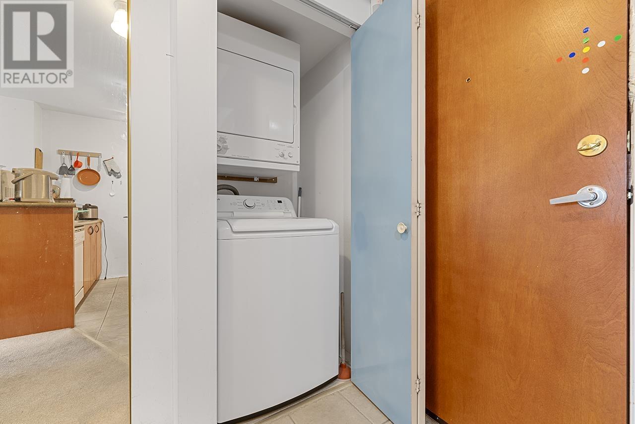 Listing Picture 12 of 21 : 305 2733 CHANDLERY PLACE, Vancouver / 溫哥華 - 魯藝地產 Yvonne Lu Group - MLS Medallion Club Member