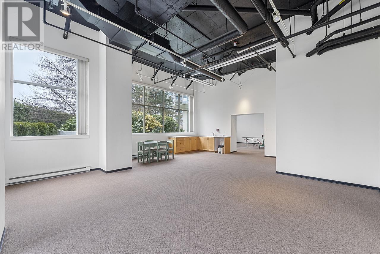 Listing Picture 16 of 21 : 305 2733 CHANDLERY PLACE, Vancouver / 溫哥華 - 魯藝地產 Yvonne Lu Group - MLS Medallion Club Member