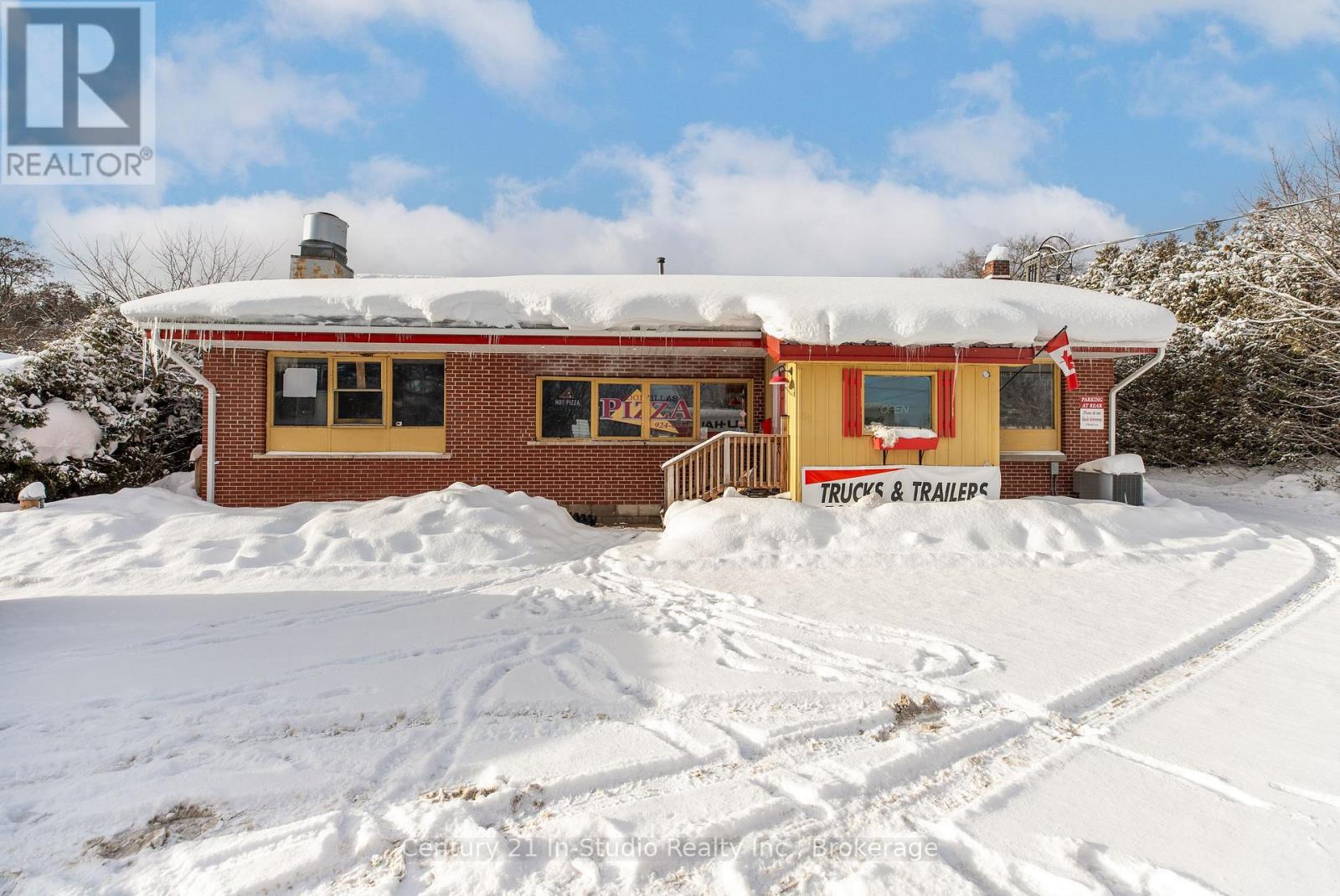 104 Sydenham Street, Grey Highlands, Ontario  N0C 1E0 - Photo 2 - X11960468