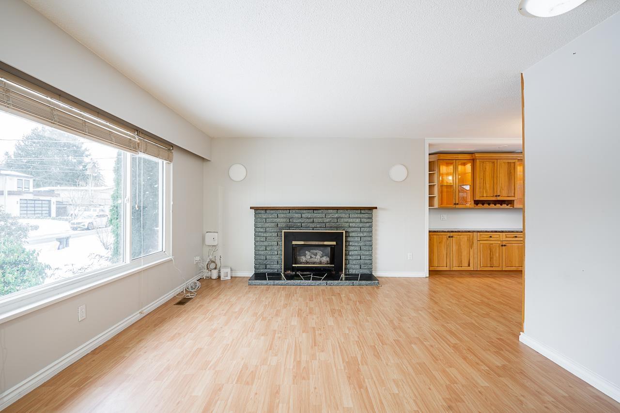 Property at 11362 89 AVENUE image 5