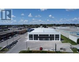 178 NEBO Road, Hamilton, Ontario