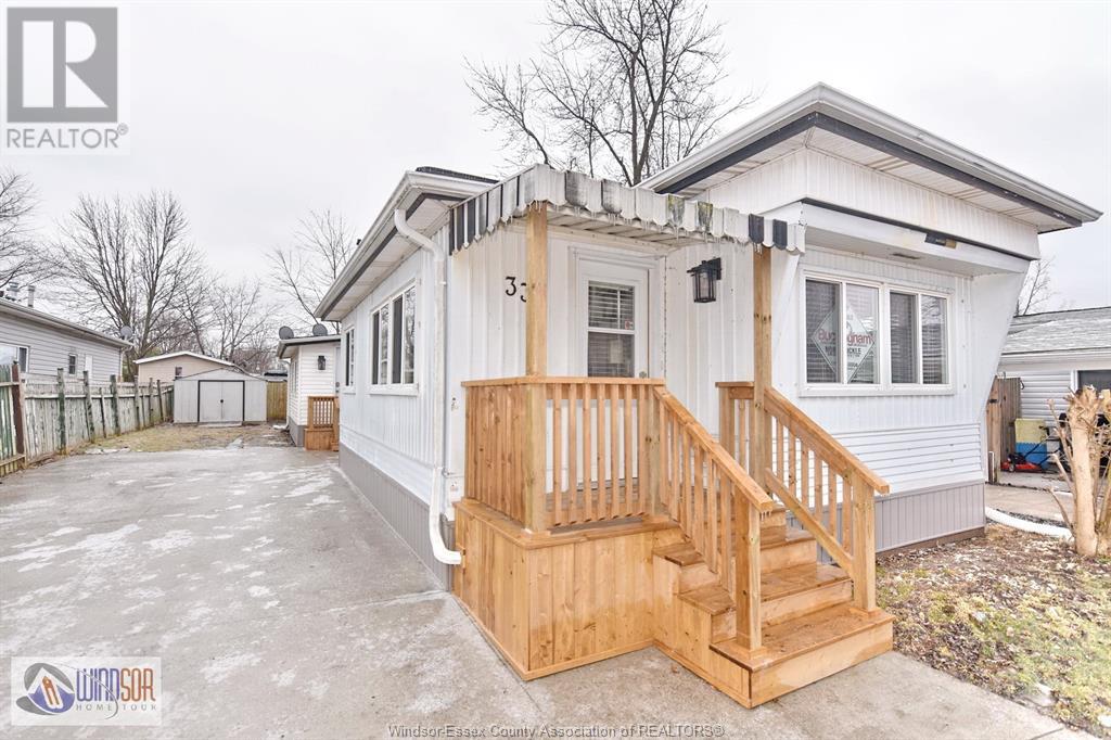 MLS# 25002452: 33 PARKSIDE, McGregor, Canada