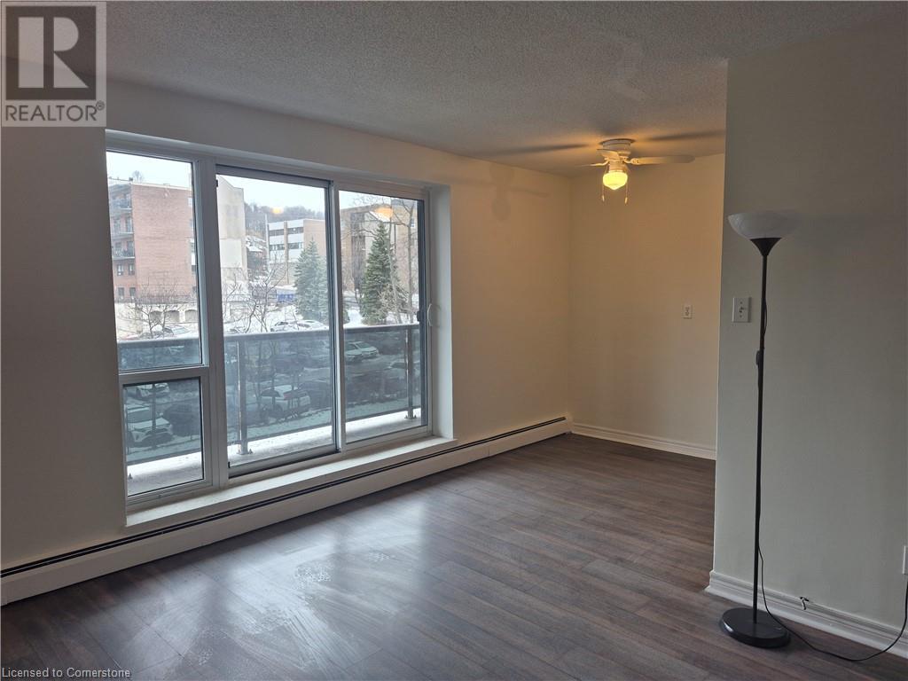 Property at 81 CHARLTON Avenue E Unit# 404 image 4