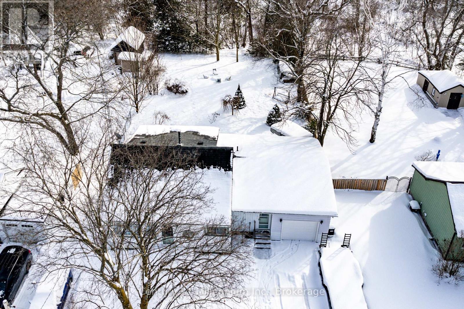 209 Kirkwood Drive, Clearview, Ontario  L0M 1S0 - Photo 3 - S11960586