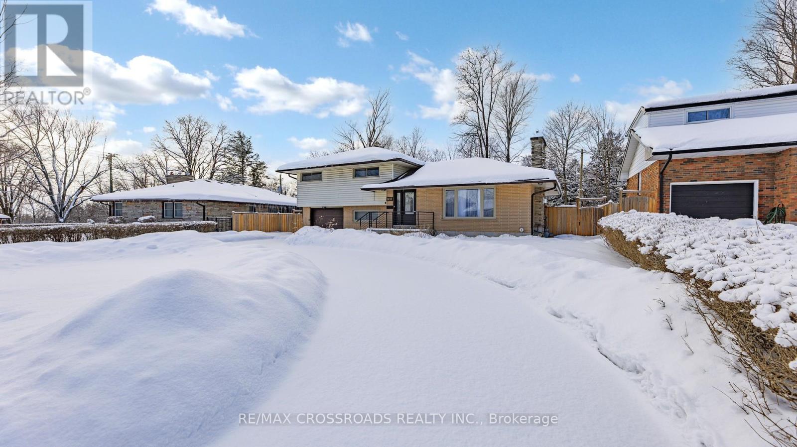 1437 Sherwood Crescent, Peterborough, Ontario  K9J 6T6 - Photo 4 - X11960542