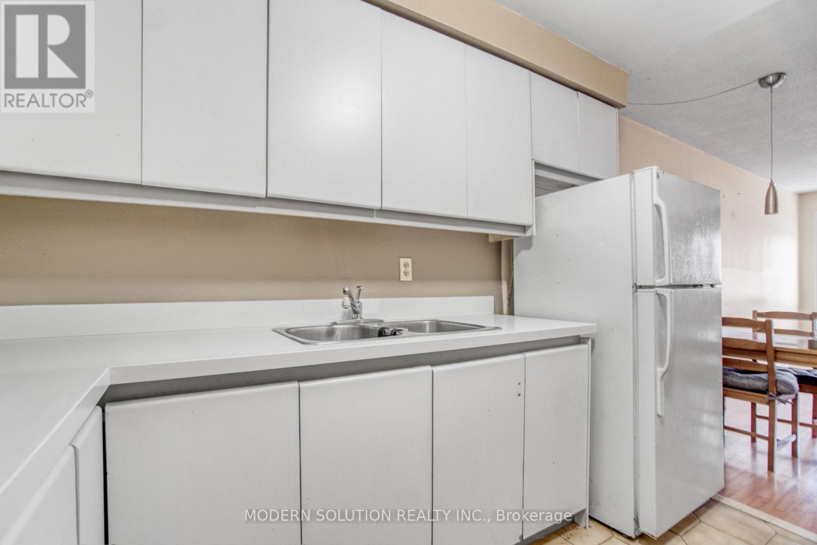 2-3 - 2389 St. Clair Avenue W, Toronto (Junction Area), Ontario  M6N 1K9 - Photo 22 - W11960164