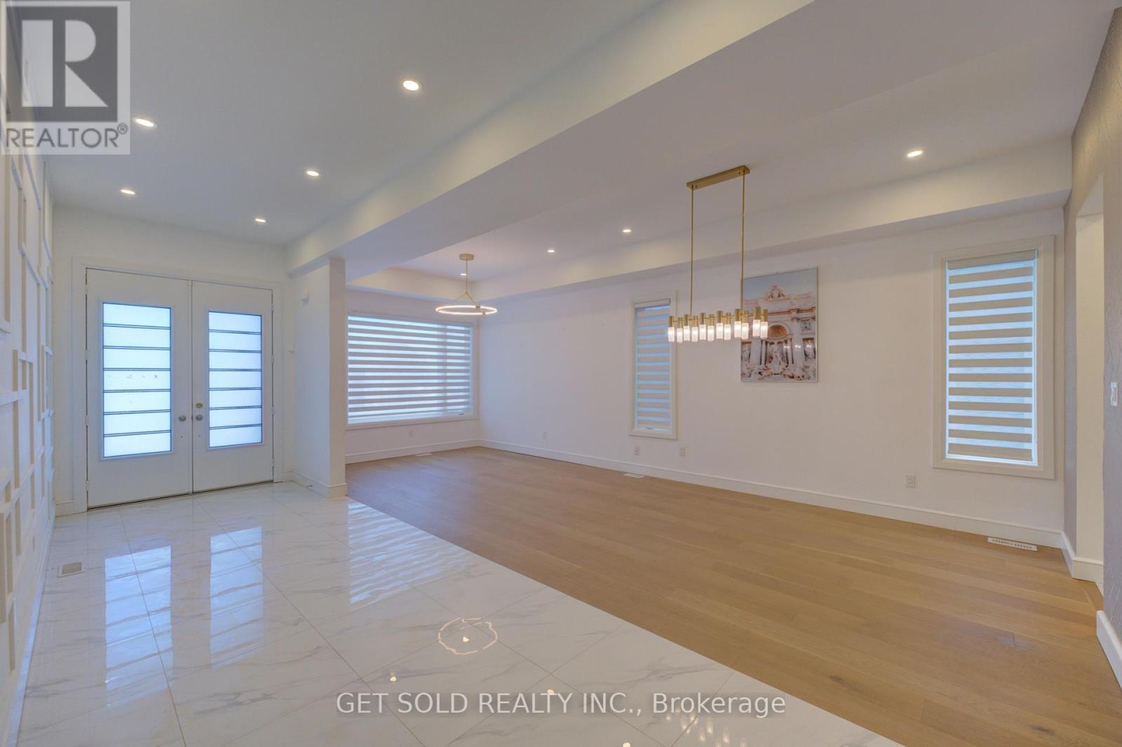 Property at 166 CONCESSION STREET image 5
