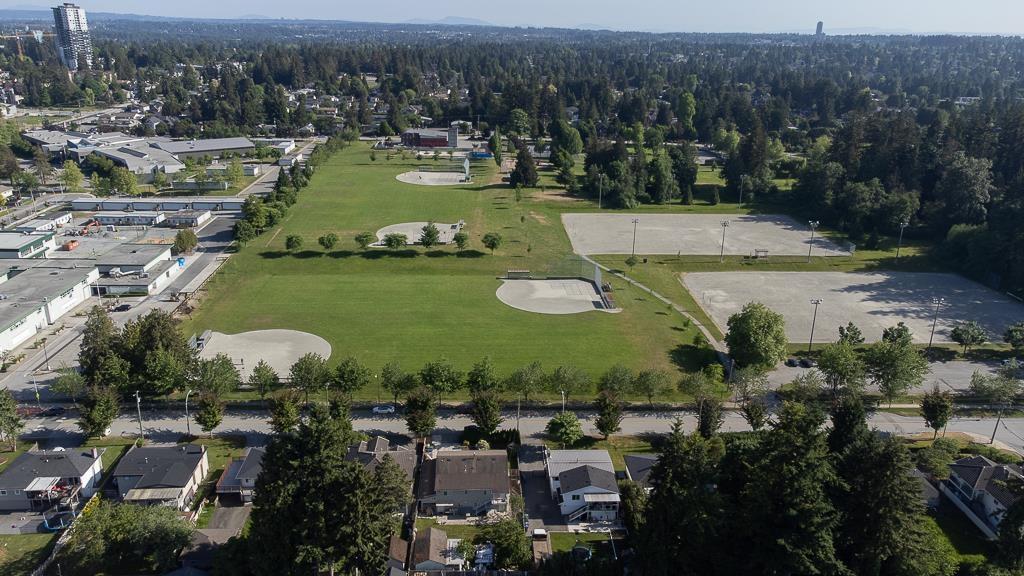 13058 107a Avenue, Surrey, British Columbia  V3T 2G8 - Photo 9 - R2959819