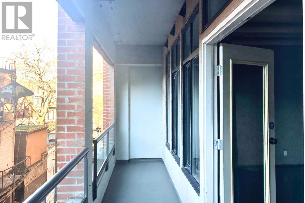 304 28 Powell Street, Vancouver, British Columbia  V6A 1E7 - Photo 11 - R2964289