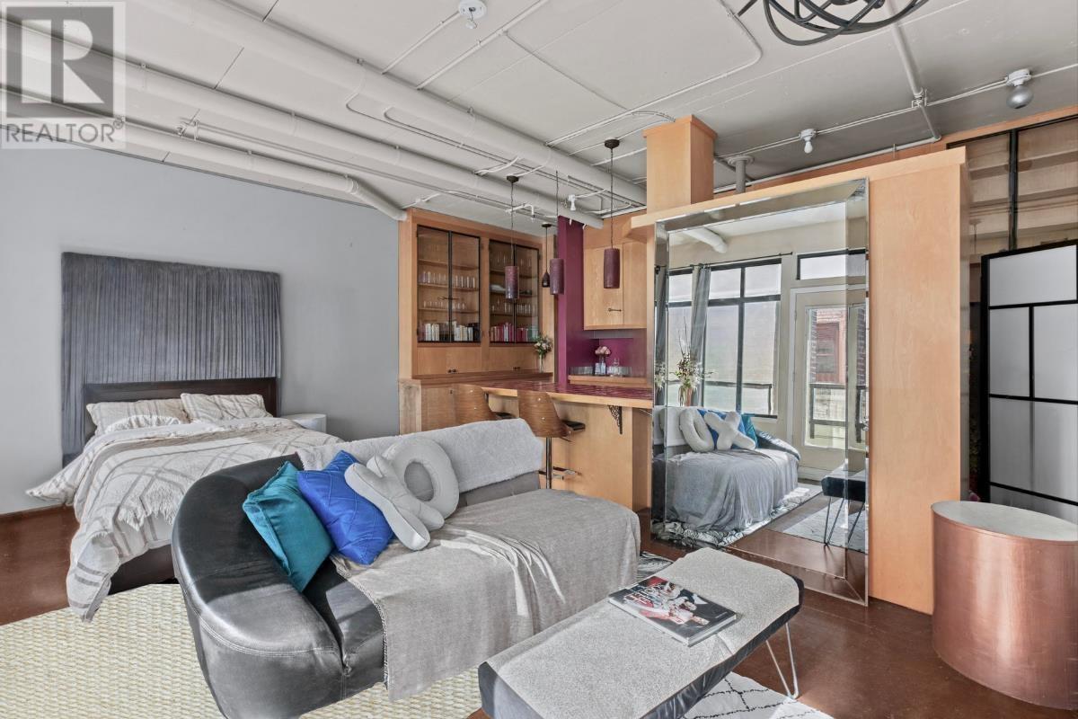 304 28 Powell Street, Vancouver, British Columbia  V6A 1E7 - Photo 5 - R2964289