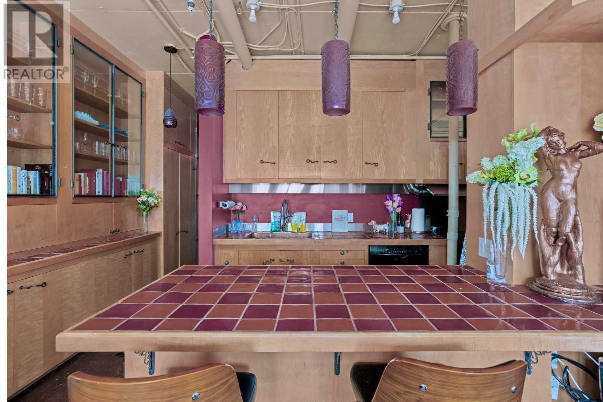 304 28 Powell Street, Vancouver, British Columbia  V6A 1E7 - Photo 7 - R2964289
