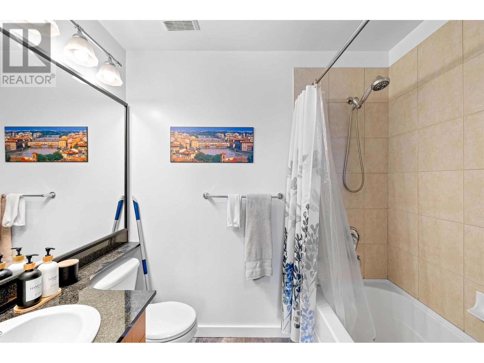 Listing Picture 24 of 34 : 706 4132 HALIFAX STREET, Burnaby / 本拿比 - 魯藝地產 Yvonne Lu Group - MLS Medallion Club Member
