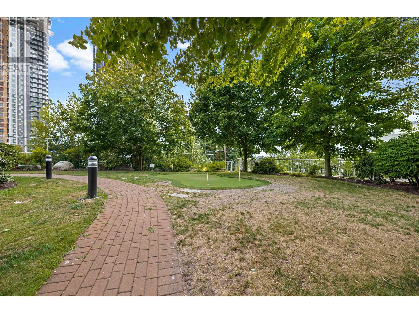 Listing Picture 34 of 34 : 706 4132 HALIFAX STREET, Burnaby / 本拿比 - 魯藝地產 Yvonne Lu Group - MLS Medallion Club Member