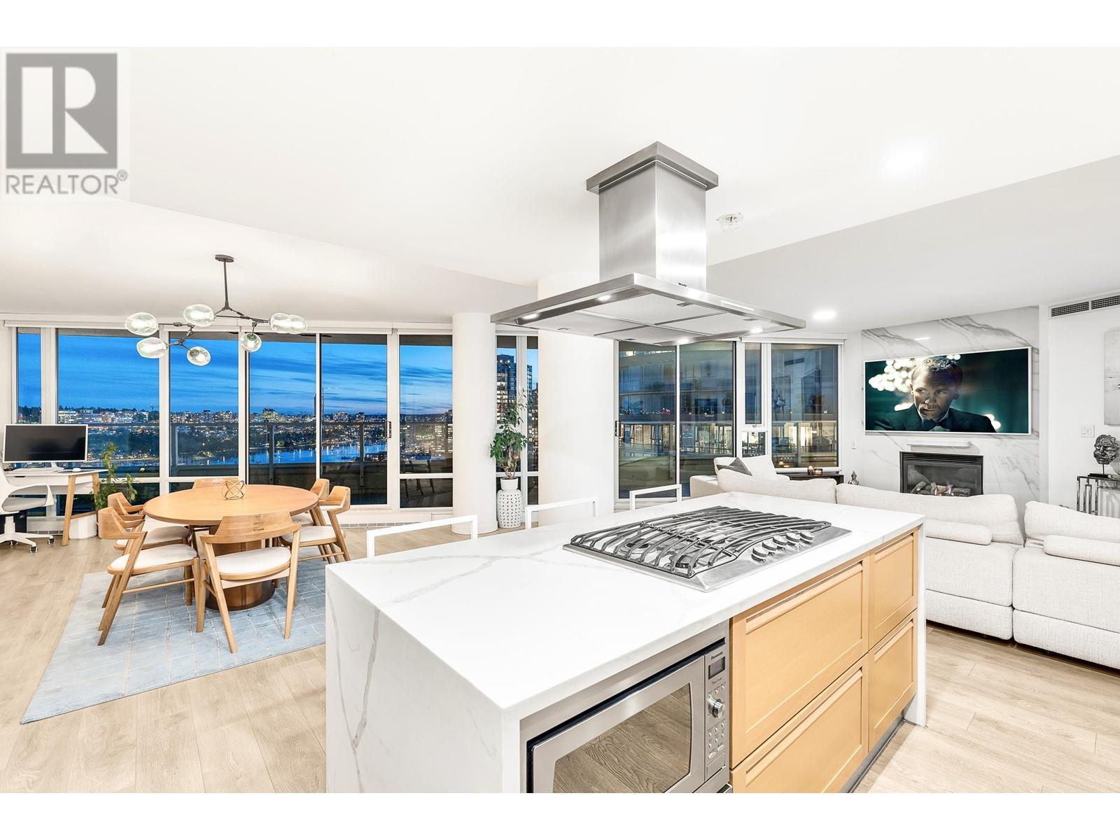 2603 8 SMITHE MEWS, Vancouver