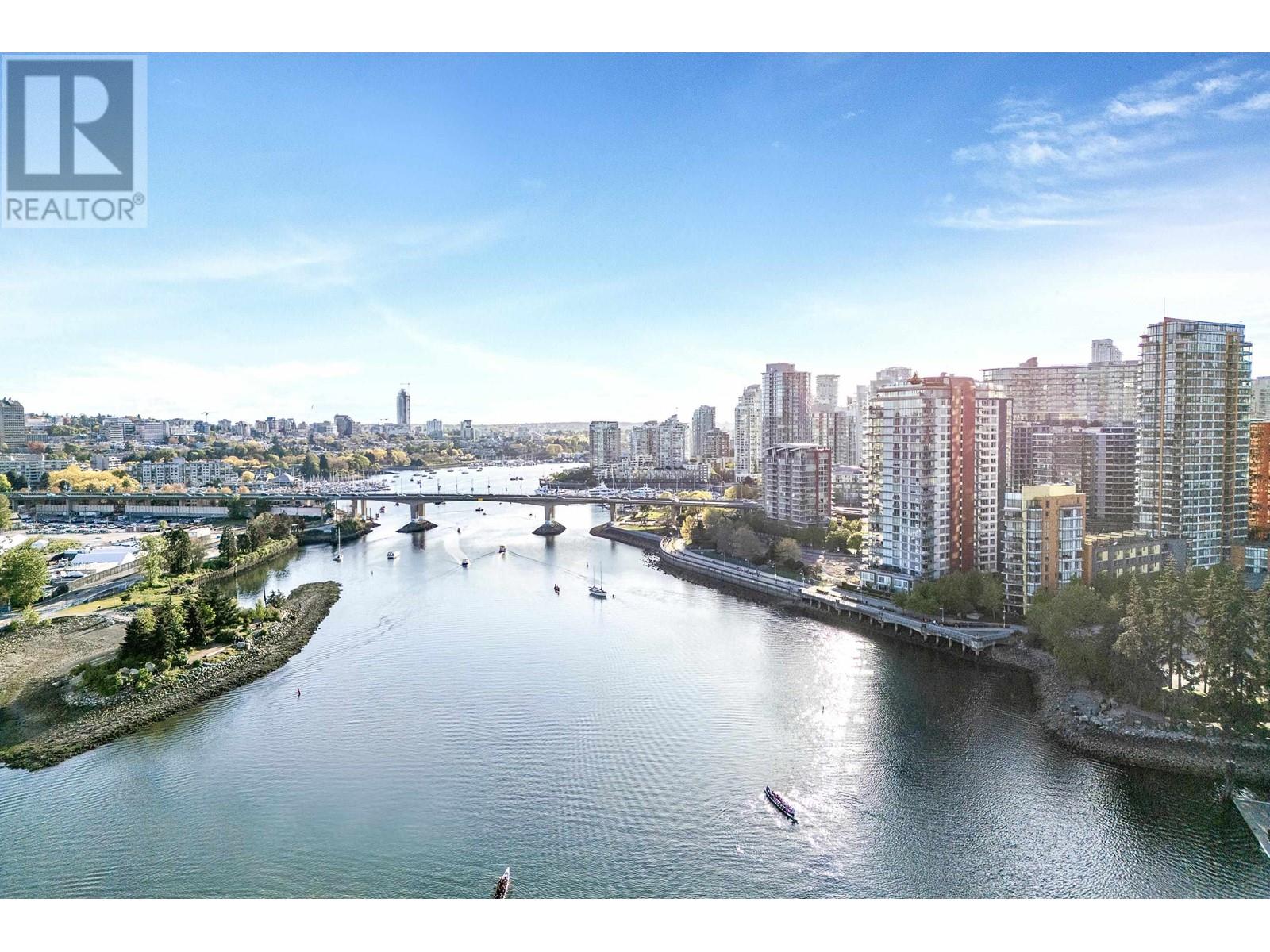 Listing Picture 30 of 40 : 2603 8 SMITHE MEWS, Vancouver / 溫哥華 - 魯藝地產 Yvonne Lu Group - MLS Medallion Club Member