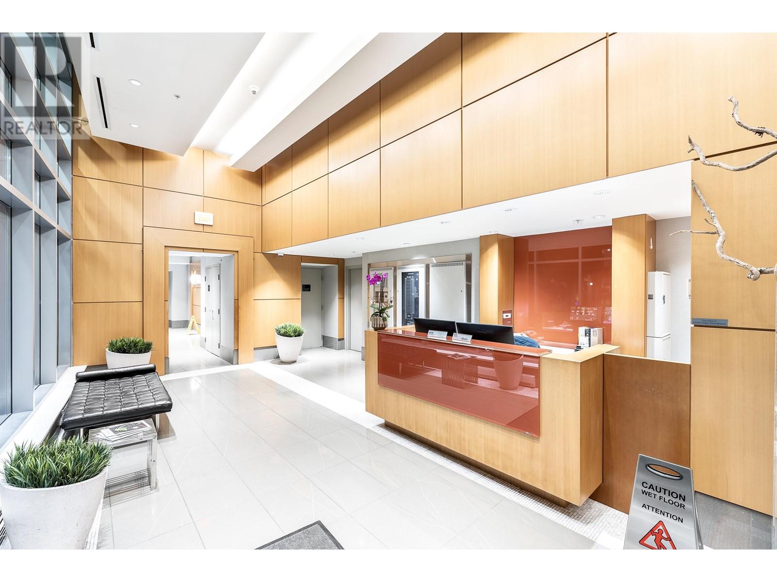 Listing Picture 39 of 40 : 2603 8 SMITHE MEWS, Vancouver / 溫哥華 - 魯藝地產 Yvonne Lu Group - MLS Medallion Club Member