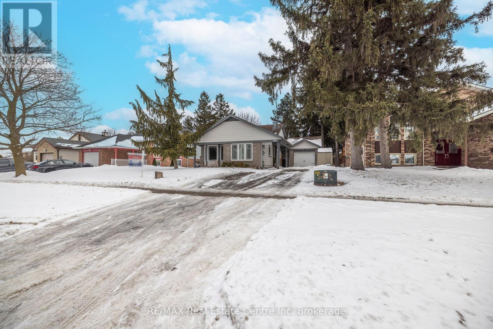 568 Willow Road, Guelph (West Willow Woods), Ontario  N1H 7M5 - Photo 2 - X11960708