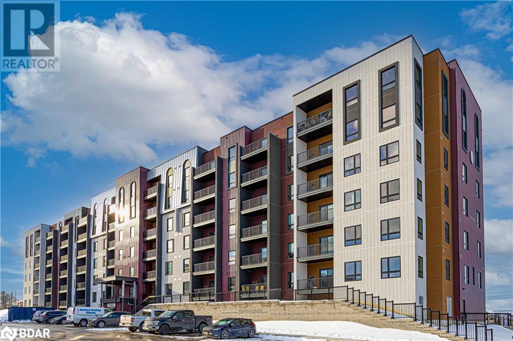 4 SPICE WAY Way Unit# 102, barrie, Ontario
