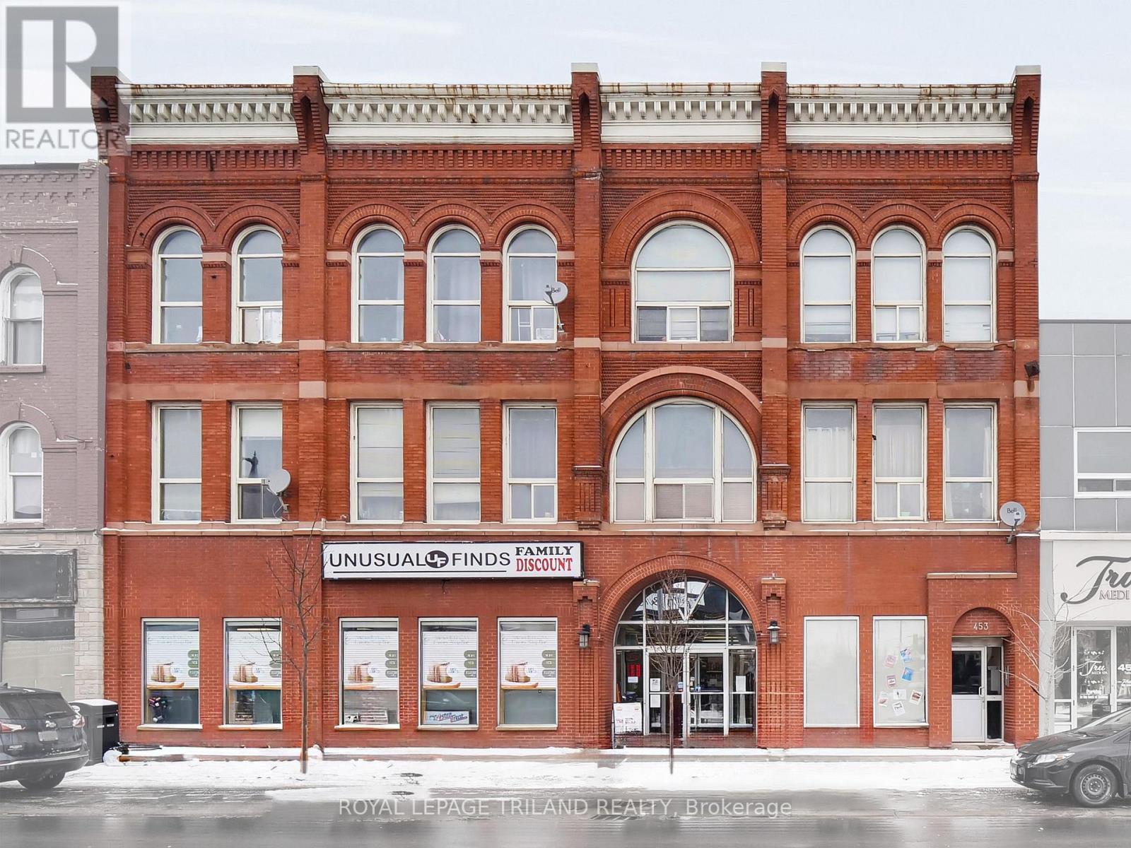 449 TALBOT STREET, St. Thomas, Ontario