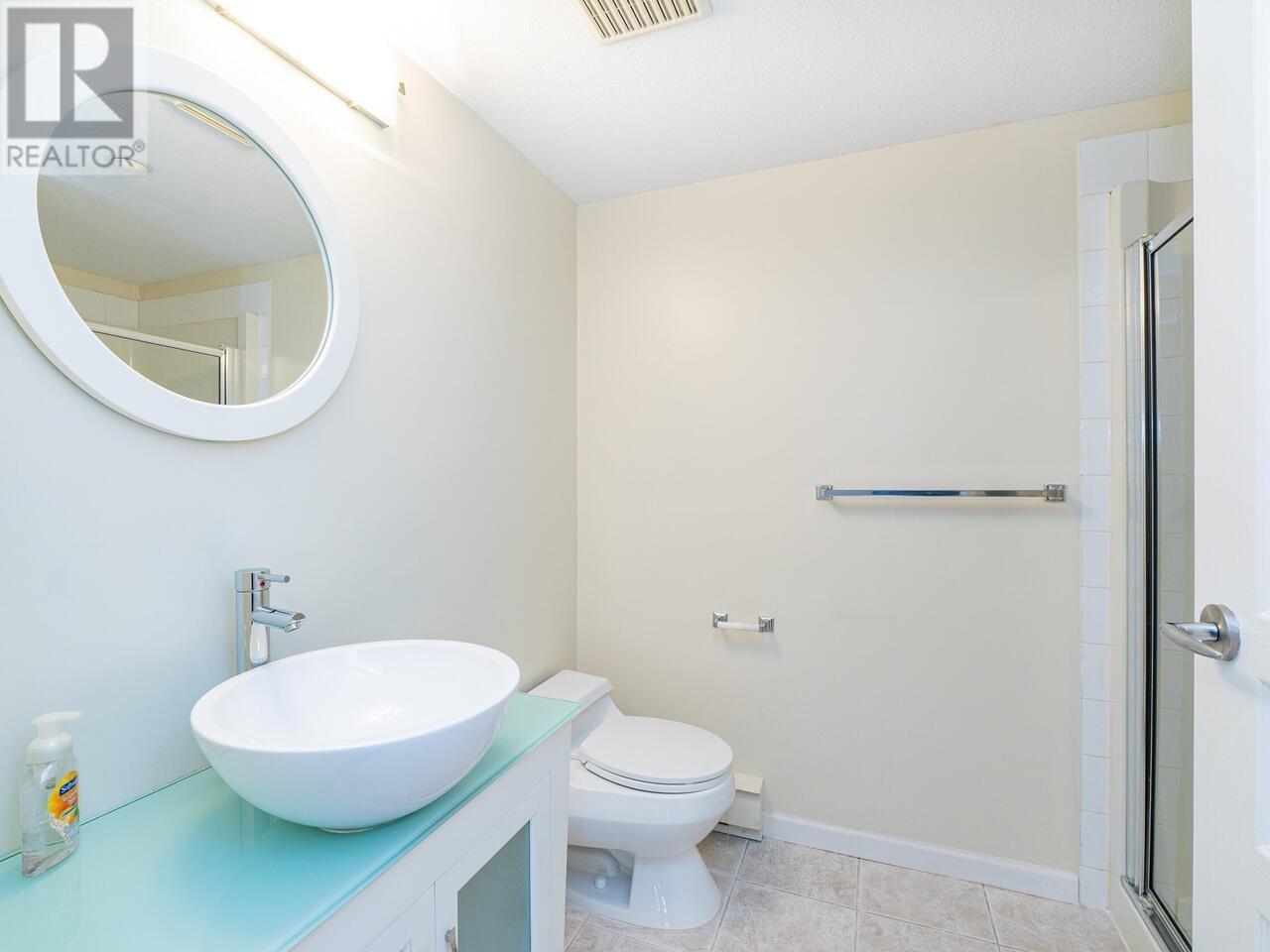 Listing Picture 11 of 21 : 107 12633 NO. 2 ROAD, Richmond / 烈治文 - 魯藝地產 Yvonne Lu Group - MLS Medallion Club Member