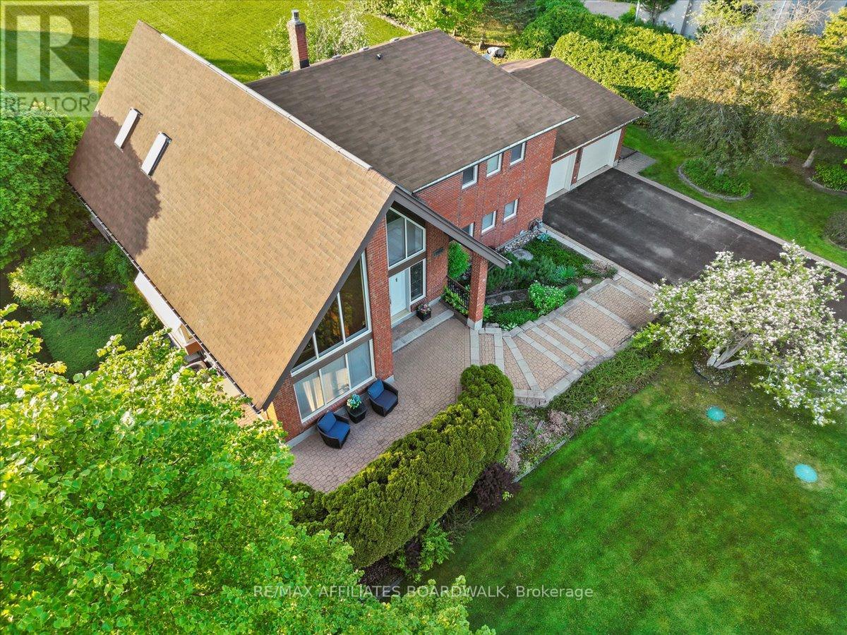 Property at 1700 LAKESHORE DRIVE image 3