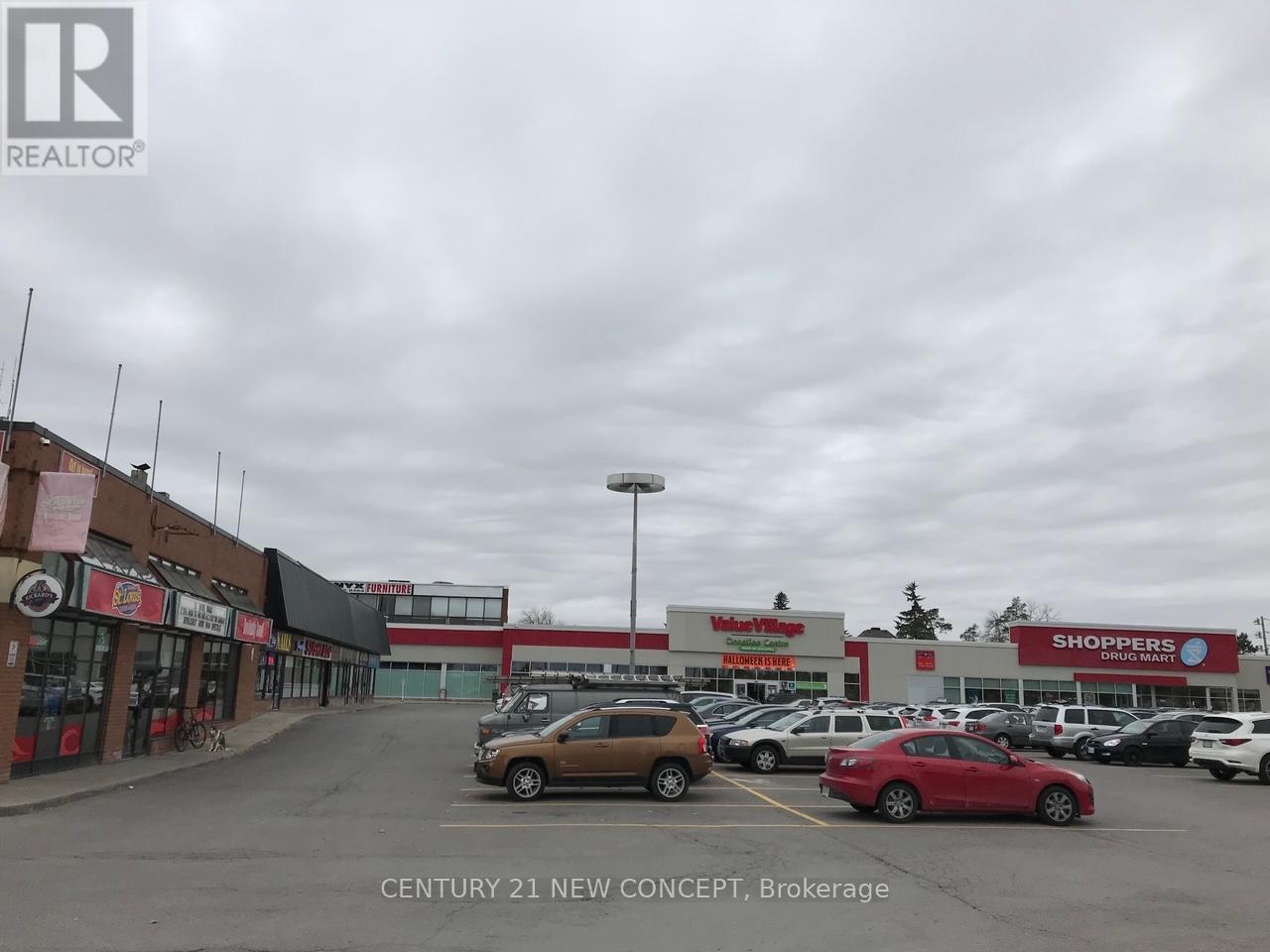 10620 Yonge Street, Richmond Hill, Ontario  L4C 3C8 - Photo 5 - N9284024