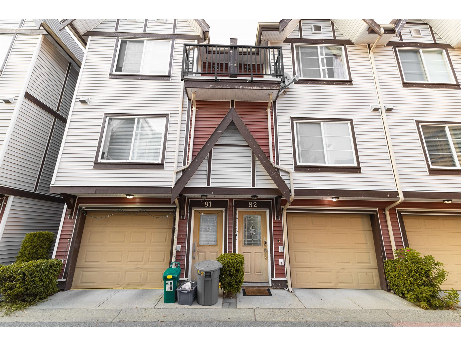 Property at 82 9405 121 STREET image 1