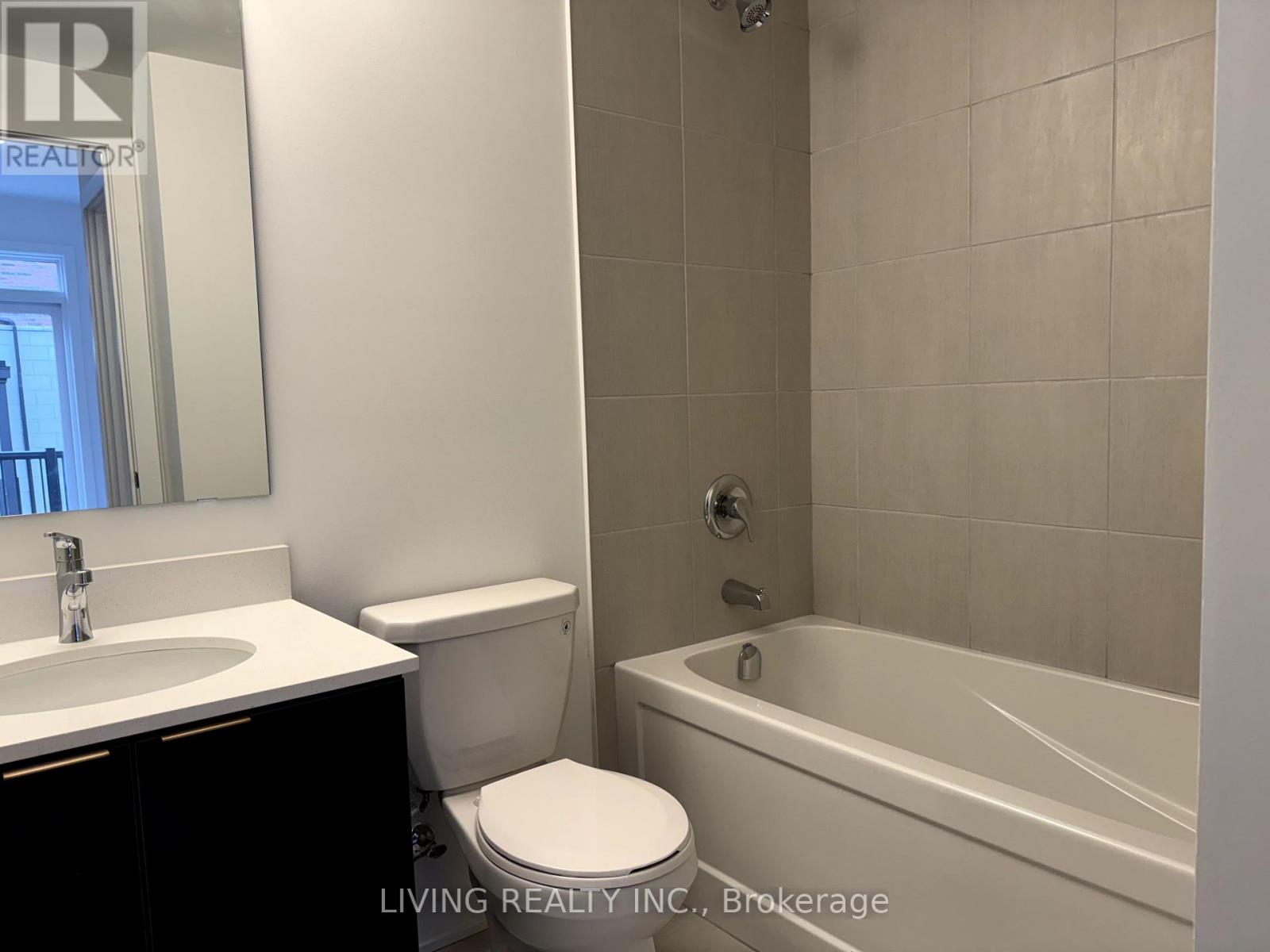 Th06 - 4015 Hickory Drive, Mississauga, Ontario  L4W 1L1 - Photo 16 - W11960767