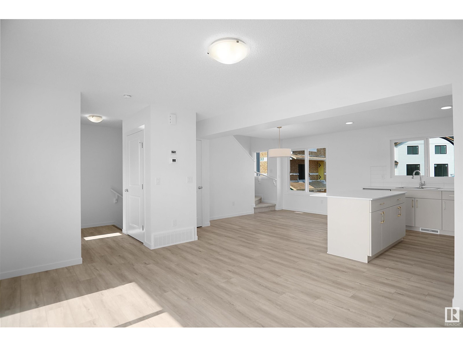 #44 525 Secord Bv Nw, Edmonton, Alberta  T5T 7V3 - Photo 6 - E4420582
