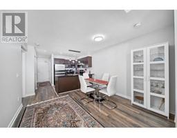 402 1633 MACKAY AVENUE, North Vancouver, British Columbia