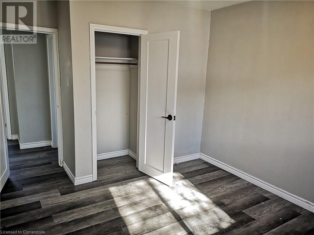 19 Hamilton St Street Unit# 3, St. Thomas, Ontario  N5P 2S7 - Photo 8 - 40696742