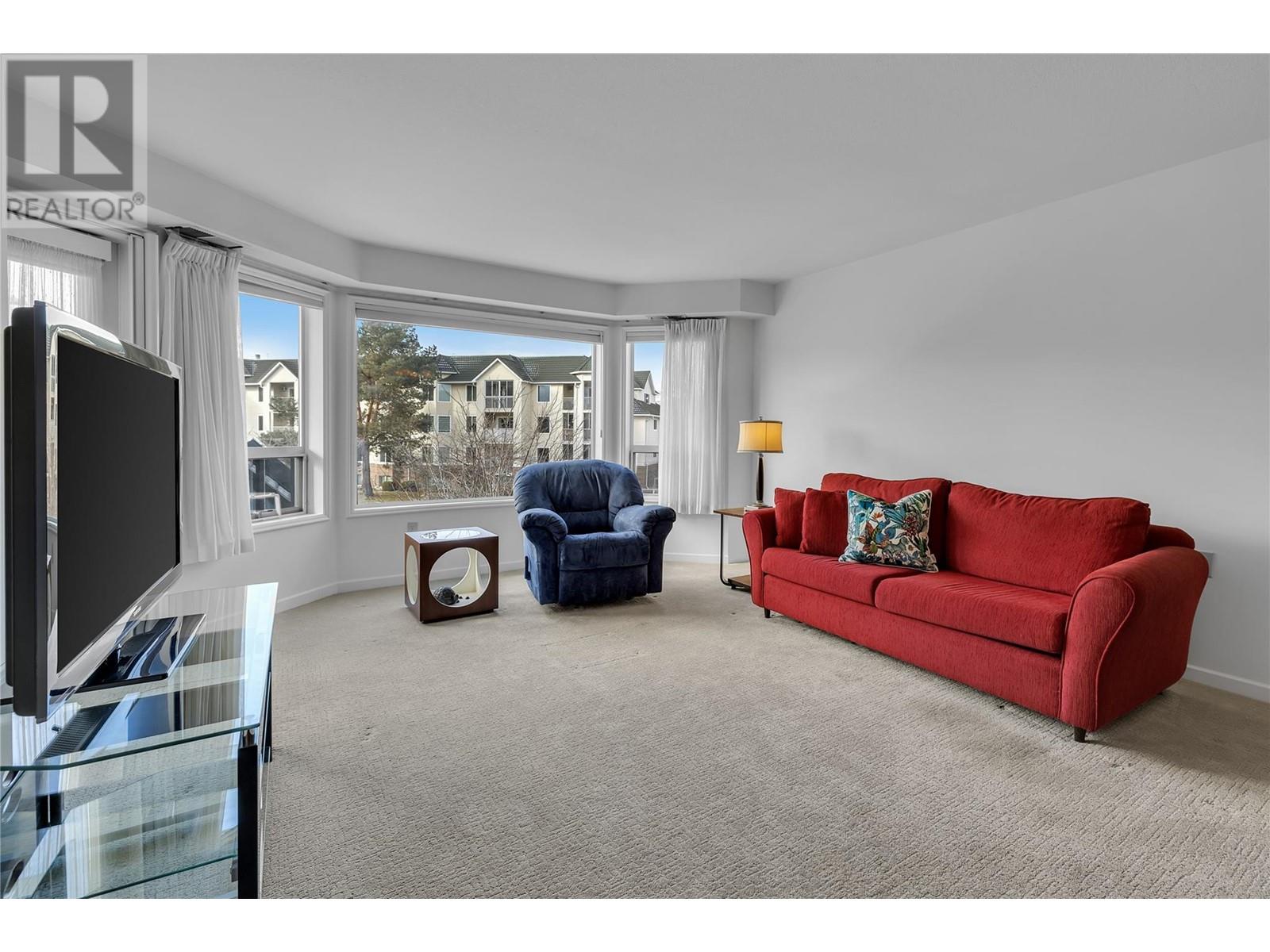 Property at 3157 Casorso Road Unit# 220 image 5