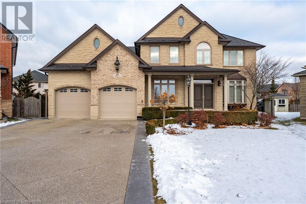 Property at 35 CHIARA Drive image 1